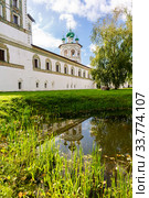 Nicolo-Vyazhishchsky monastery in Veliky Novgorod (2019 год). Стоковое фото, фотограф FotograFF / Фотобанк Лори