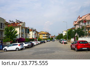 Улица в Фетхие, провинция Мугла, Турция (2019 год). Редакционное фото, фотограф Natalia Sidorova / Фотобанк Лори
