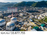 Краснодарский край, Туапсе, нефтеперерабатывающий завод ОАО "Роснефть" (2020 год). Редакционное фото, фотограф glokaya_kuzdra / Фотобанк Лори