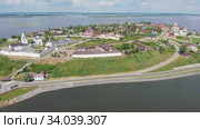 A town-island named Sviyazhsk near the Kazan - Assumption Cathedral and Monastery. Стоковое видео, видеограф Константин Шишкин / Фотобанк Лори
