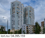 Москва, улица Дмитрия Ульянова, снос жилого дома по программе реновации жилого фонда (2020 год). Редакционное фото, фотограф glokaya_kuzdra / Фотобанк Лори