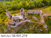 Scenic view of the ruin castle Chateau Rocher. Стоковое фото, фотограф Яков Филимонов / Фотобанк Лори