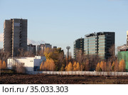 Москва, дома на улице Золоторожский Вал (2020 год). Редакционное фото, фотограф Дмитрий Неумоин / Фотобанк Лори