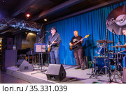 Concert of blues band Modern Blues Band and soloist Gia Dzagnidze. Редакционное фото, фотограф Евгений Ткачёв / Фотобанк Лори