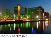 Square Cumhuriyet Meydani in Izmir, Turkey. Стоковое фото, фотограф Яков Филимонов / Фотобанк Лори