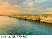 The coastline of the Tarkhankutsky Nature Reserve on the Crimean Peninsula (2020 год). Стоковое фото, фотограф Владимир Ушаров / Фотобанк Лори