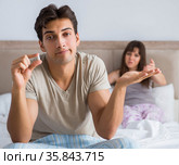 Man suffering from impotency with pill. Стоковое фото, фотограф Elnur / Фотобанк Лори