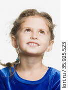 Portrait of a young girl. Стоковое фото, фотограф Shannon Fagan / Ingram Publishing / Фотобанк Лори