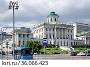 Москва. Городской пейзаж. Дом Пашкова (2021 год). Редакционное фото, фотограф Илюхина Наталья / Фотобанк Лори