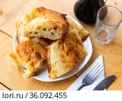 Traditional georgian bread shotis puri served for dinner. Стоковое фото, фотограф Яков Филимонов / Фотобанк Лори