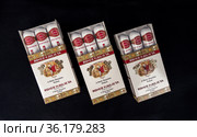 Romeo y Julieta cuban cigars (2019 год). Редакционное фото, фотограф Julio Rivalta / Фотобанк Лори