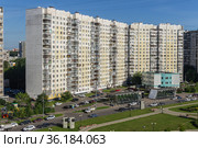 Москва, Митино, улица Митинская, дом 57, жилой дом серии П-3/17 (2020 год). Редакционное фото, фотограф glokaya_kuzdra / Фотобанк Лори