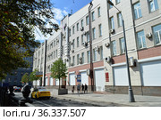Бывший доходный дом Московского городского общества взаимного от огня страхования (построен в 1915 году, архитектор А.Э. Эрихсон). Министерство здравоохранения РФ. Неглинная улица, 25. Тверской район. Город Москва (2019 год). Редакционное фото, фотограф lana1501 / Фотобанк Лори