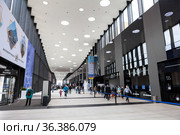 Interior of Expoforum building. It is the new built large-scale exhibition and business center situated close to the Pulkovo Airport. St. Petersburg (2021 год). Редакционное фото, фотограф Кекяляйнен Андрей / Фотобанк Лори