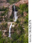 Sant Miquel del Fai with waterfall, Barcelona, Spain. Стоковое фото, фотограф Яков Филимонов / Фотобанк Лори