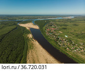 Вид на село Ломоносово с высоты птичьего полета. Россия, Архангельская область, Холмогорский район (2021 год). Стоковое фото, фотограф Яковлев Сергей / Фотобанк Лори