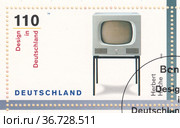 Телевизор Braun HF1 от Герберта Хирша 1958, современный дизайн. Почтовая марка ФРГ 1998 года. Редакционная иллюстрация, иллюстратор александр афанасьев / Фотобанк Лори