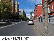 Улица Барболина. Район Сокольники. Город Москва (2014 год). Редакционное фото, фотограф lana1501 / Фотобанк Лори