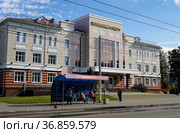 Здание Пенсионного фонда Российской Федерации в Йошкар-Оле, улица Вознесенская, 89, Республика Марий Эл (2021 год). Редакционное фото, фотограф ирина реброва / Фотобанк Лори