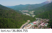 Северный Кавказ. Эсто-Садок. Вид с воздуха. North Caucasus. Esto sadok. Aerial view. (2021 год). Стоковое видео, видеограф Евгений Романов / Фотобанк Лори