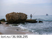 Fishing in the Mediterranean (2021 год). Редакционное фото, фотограф Irina Opachevsky / Фотобанк Лори