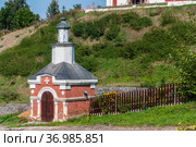 Московская область, Можайск, Кремлёвская часовня (2021 год). Редакционное фото, фотограф glokaya_kuzdra / Фотобанк Лори