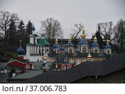 Свято-Успенский Псково-Печерский монастырь.  Печёры. (2021 год). Стоковое фото, фотограф syngach / Фотобанк Лори