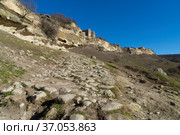 Крым. Крепость Чуфут-Кале. (2020 год). Стоковое фото, фотограф Валерий Ситников / Фотобанк Лори