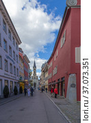 Констанц, Германия. Вид улицы Парадисштрассе (2017 год). Редакционное фото, фотограф Rokhin Valery / Фотобанк Лори