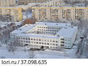 Гимназия № 1516. Хабаровская улица, 4а. Район Гольяново. Город Москва (2013 год). Стоковое фото, фотограф lana1501 / Фотобанк Лори