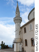 Soguksu Mahallesi Orta Camii. Mosque exterior (2021 год). Стоковое фото, фотограф EugeneSergeev / Фотобанк Лори
