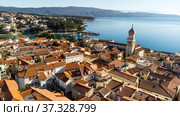 Aerial view of historic Adriatic town of Krk , Island of Krk, Kvarner bay of Adriatic sea, Croatia, Europe. Стоковое фото, фотограф Matej Kastelic / Фотобанк Лори
