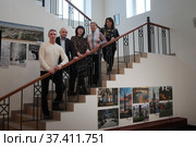Открытие фотовыставки "Город, музыка, человек" в Калужском Доме музыки (2022 год). Редакционное фото, фотограф Дмитрий Неумоин / Фотобанк Лори