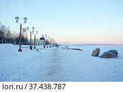 Petrozavodsk city rotunda on Onego lake in winter (2017 год). Стоковое фото, фотограф Алексей Кокоулин / Фотобанк Лори