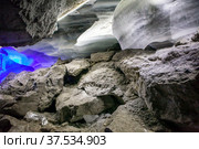Кунгурская ледяная пещера. Филипповка. Пермский край (2022 год). Редакционное фото, фотограф Сергей Афанасьев / Фотобанк Лори