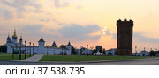 Evening view of the Tobolsk Kremlin and St. Sophia-Assumption Cathedral (2021 год). Редакционное фото, фотограф Александр Карпенко / Фотобанк Лори