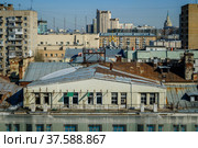 Москва, Мещанский район, городская застройка разных эпох, вид сверху (2022 год). Стоковое фото, фотограф glokaya_kuzdra / Фотобанк Лори