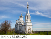 Beautiful Russian Church of St. Alexandra in the village of Nizino near Peterhof, Leningrad region, Russia (2020 год). Стоковое фото, фотограф Юлия Бабкина / Фотобанк Лори