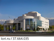 Новый театр балета в Алма-Ате (2022 год). Редакционное фото, фотограф Михаил Старшов / Фотобанк Лори