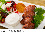 Photography of plate with kebets and vegetables. Стоковое фото, фотограф Яков Филимонов / Фотобанк Лори