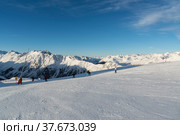 Panorama of the Austrian ski resort of Ischgl (2014 год). Редакционное фото, фотограф Наталия Попова / Фотобанк Лори