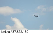 Footage of a sports plane in the sky (2019 год). Редакционное видео, видеограф Игорь Жоров / Фотобанк Лори