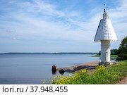 Маяк на берегу Финского залива. Высоцк, Ленинградская область. Россия (2022 год). Стоковое фото, фотограф Анна Карасева / Фотобанк Лори