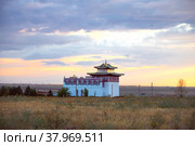 Хурульный комплекс Геден Шеддуп Чой Корлинг. Элиста, Калмыкия (2021 год). Стоковое фото, фотограф Анна Карасева / Фотобанк Лори