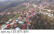 Aerial view of the small tourist town of Sighnaghi, located on a high hill in the center of the Alazani Valley, Georgia. Стоковое видео, видеограф Яков Филимонов / Фотобанк Лори