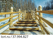 Russian Traditional wooden gangway (2018 год). Стоковое фото, фотограф Александр Fanfo / Фотобанк Лори