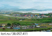Landscape of Kunashir Island near Yuzhno-Kurilsk (2022 год). Редакционное фото, фотограф Евгений Харитонов / Фотобанк Лори