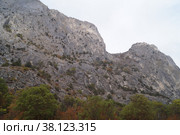 Горы Крыма (2020 год). Редакционное фото, фотограф Роман Ильницкий / Фотобанк Лори