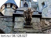 Khryashchevka, Russia, July 16, 2020, Garibaldi castle, Gohargoyle on the roof of the castle, selective focus. Редакционное фото, фотограф Дмитрий Коростылев / Фотобанк Лори