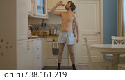 Portrait of man drinking alcohol. Стоковое видео, видеограф Татьяна Чудакова / Фотобанк Лори